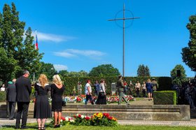 die zentrale Gedenkstätte in Lidice während des Festaktes